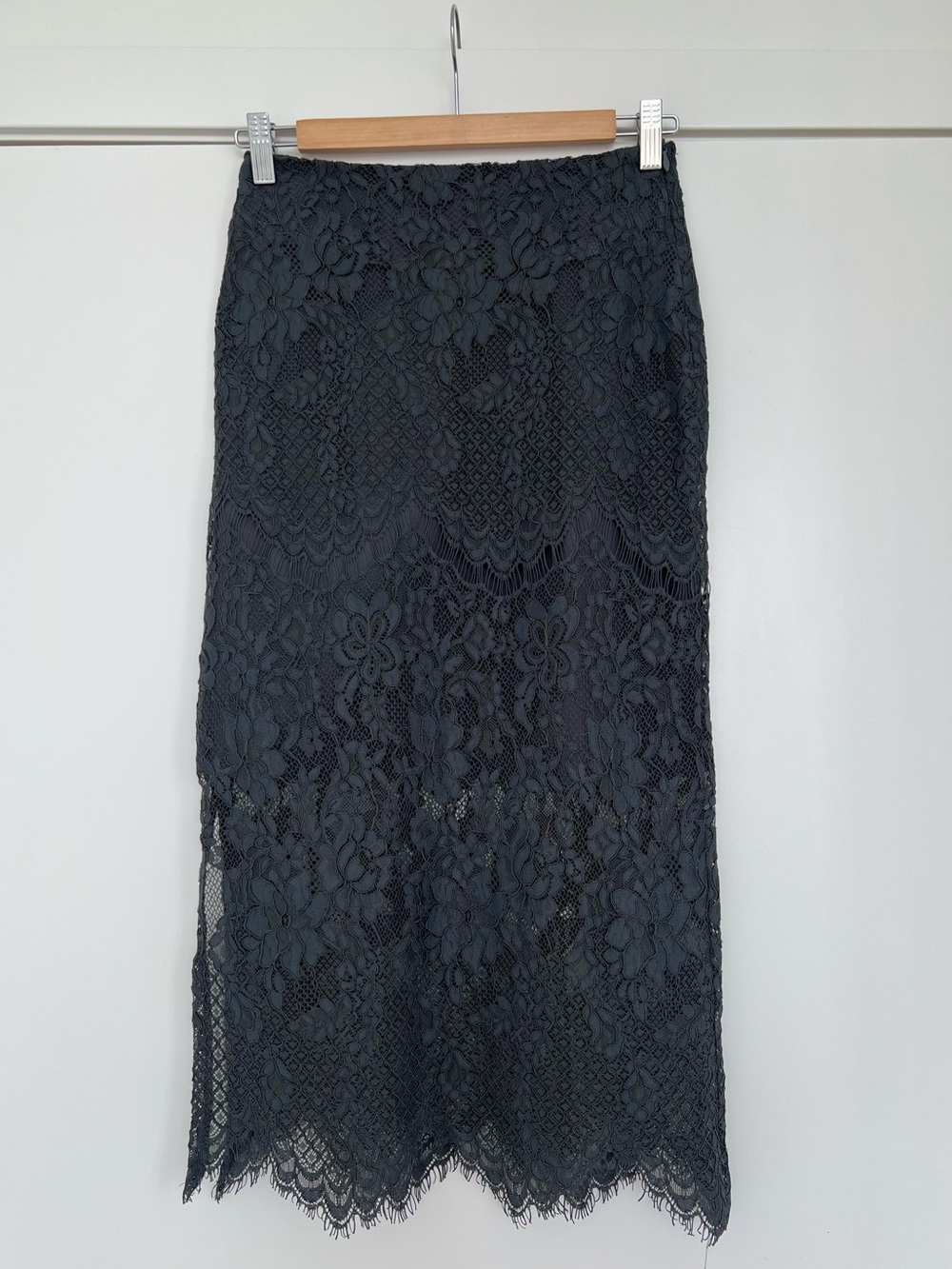 Charcoal Floral Lace Midi Skirt XS-S